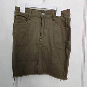 Green Fitted Skirt – Brand New, Never Worn